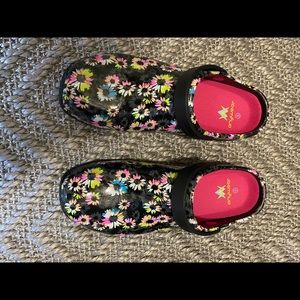 Anywhere Nurses Shoes